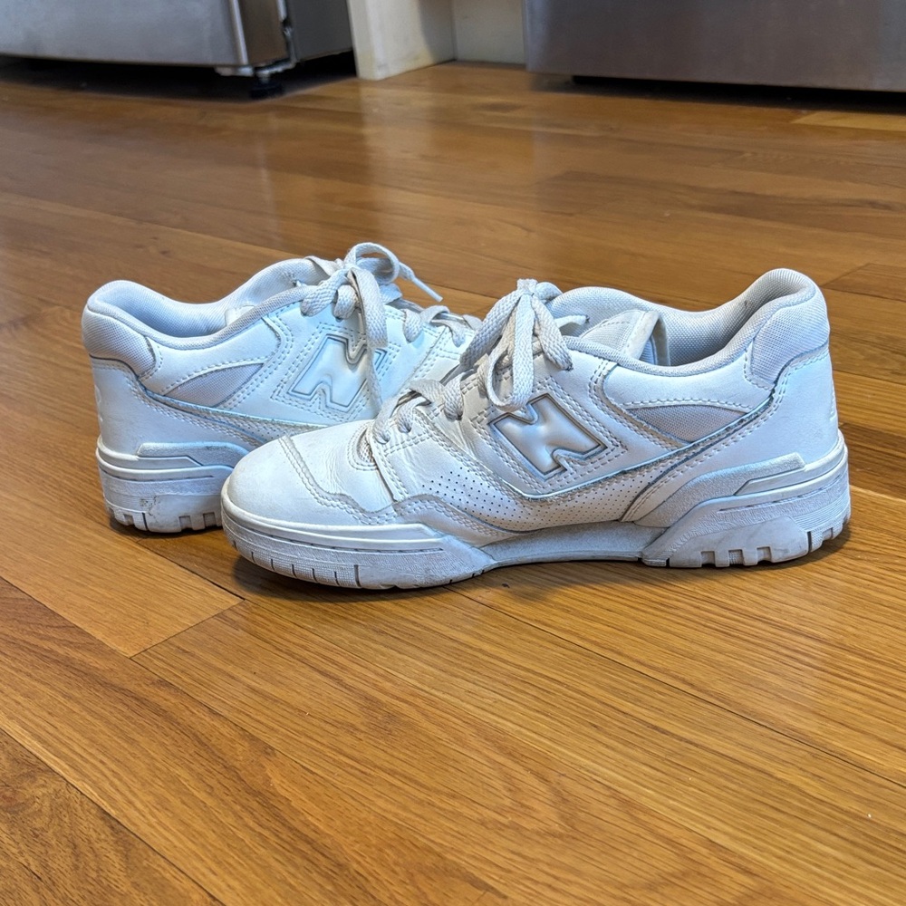 New Balance Women's Sneakers - Light Gray